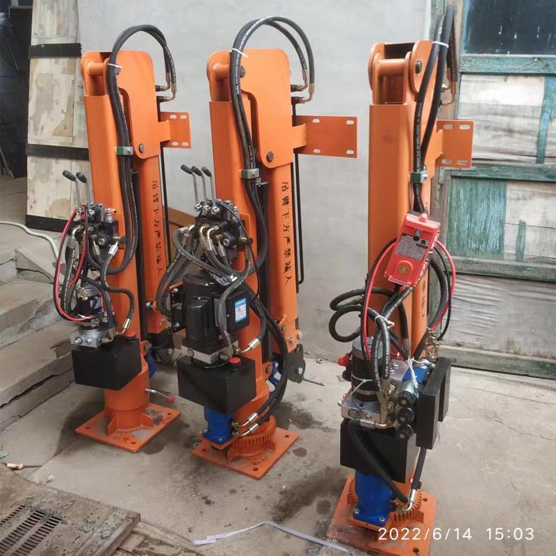 车城乡重汽蓝牌随车吊 3.2吨 国六动力强 液压驱动 农用自卸起重机